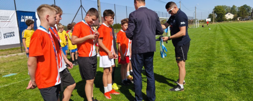 Sukcesy naszych drużyn w turnieju piłkarskim „Z orlika na stadion”